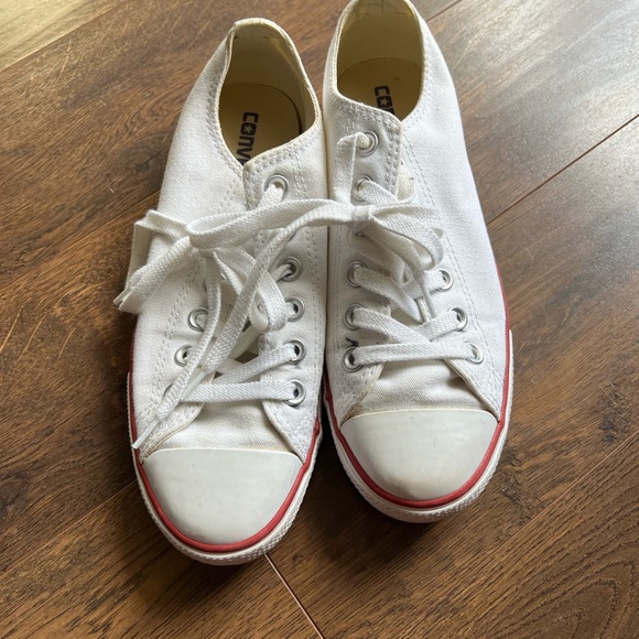 Converse Low Top White Sneakers - Picture 1 of 5